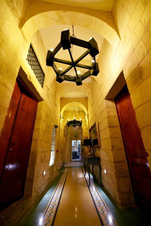 The Lodge Cospicua Exteriör bild