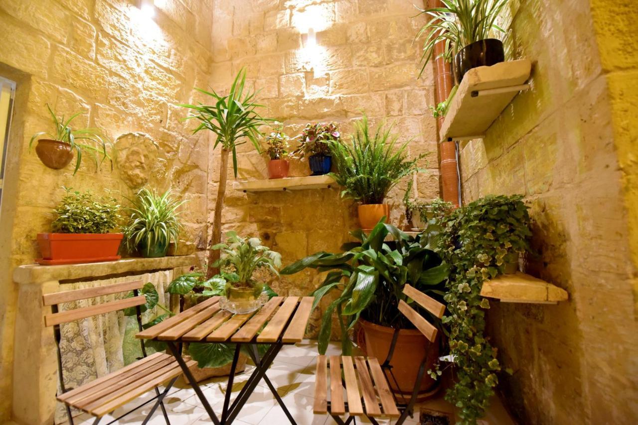 The Lodge Cospicua Exteriör bild